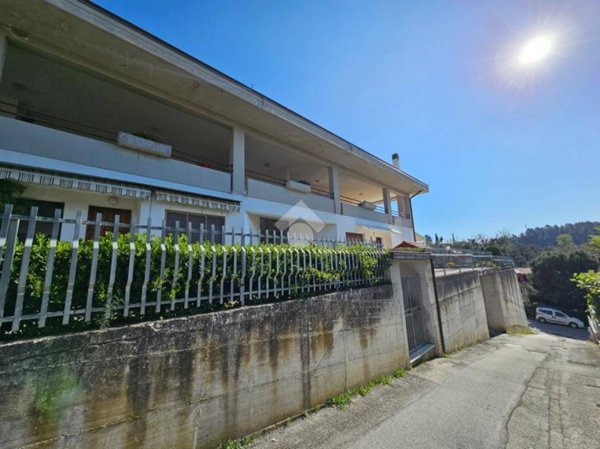 appartamento in vendita ad Ascoli Piceno in zona Monticelli