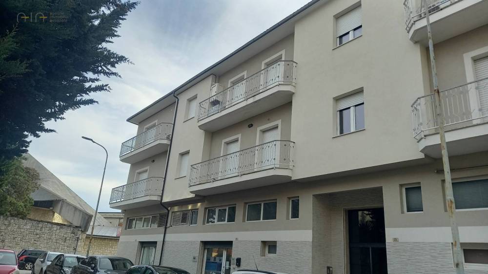 appartamento in vendita ad Ascoli Piceno in zona Villa Sant'Antonio