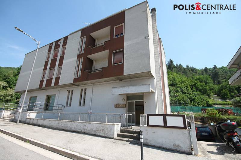 appartamento in vendita ad Ascoli Piceno in zona Mozzano