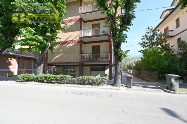 ufficio in vendita ad Ascoli Piceno
