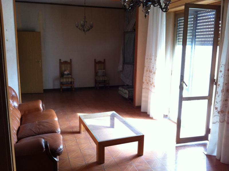 appartamento in vendita ad Ascoli Piceno