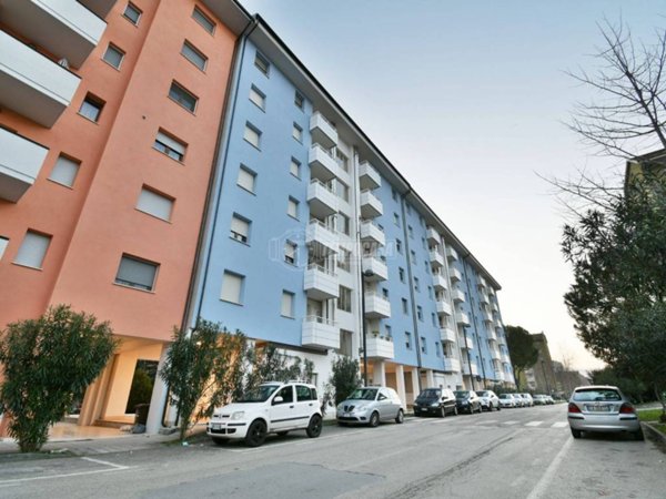 appartamento in vendita ad Ascoli Piceno in zona Monticelli