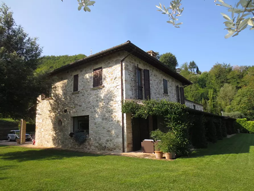 casa indipendente in vendita ad Ascoli Piceno in zona Porta Maggiore
