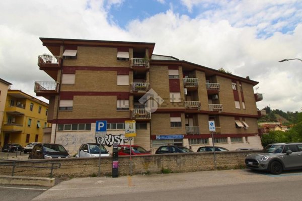 appartamento in vendita ad Ascoli Piceno in zona Campo Parignano