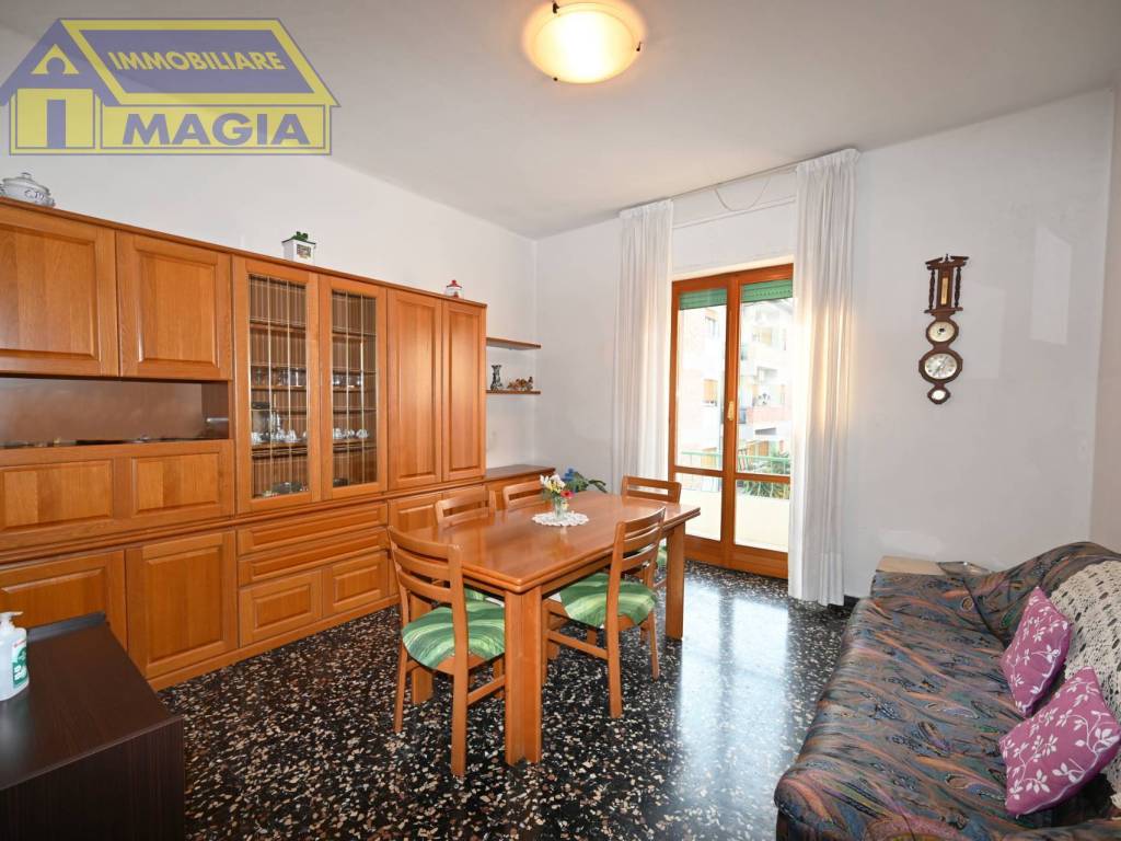 appartamento in vendita ad Ascoli Piceno in zona Borgo Solestà