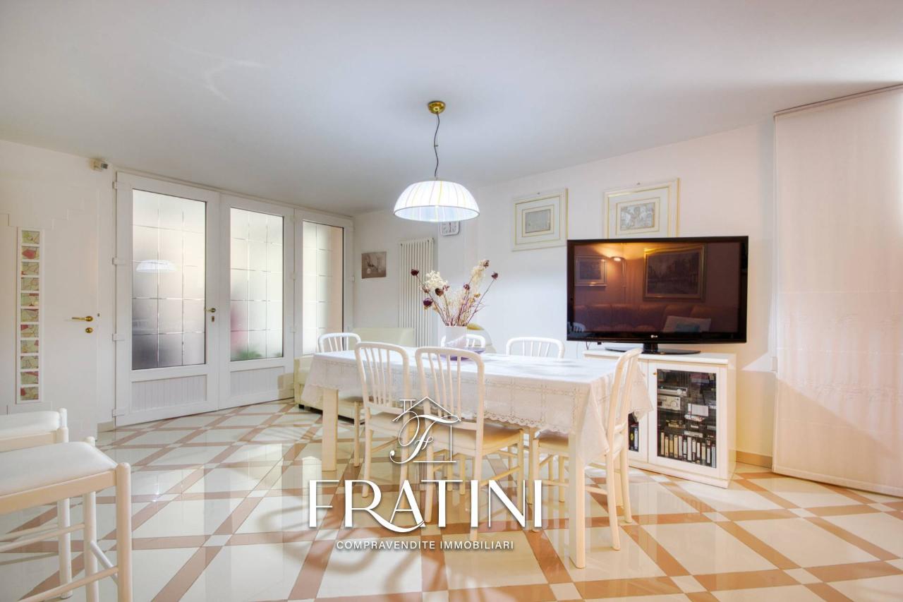 casa indipendente in vendita ad Ascoli Piceno in zona Monticelli
