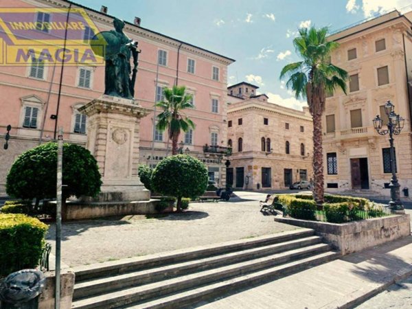 appartamento in vendita ad Ascoli Piceno