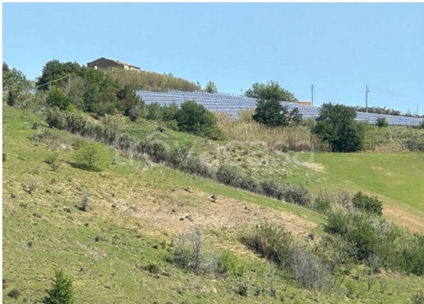 terreno agricolo in vendita ad Ascoli Piceno in zona Campolungo