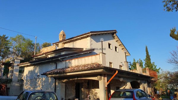 casa indipendente in vendita ad Ascoli Piceno