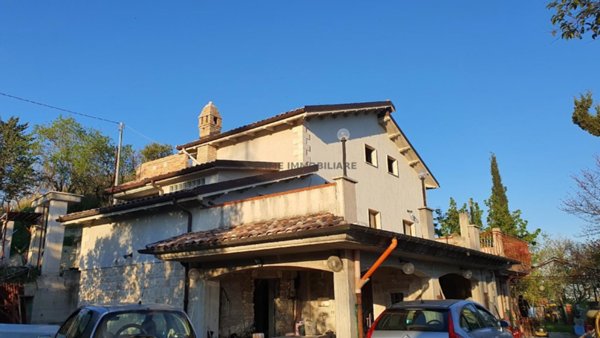 casa indipendente in vendita ad Ascoli Piceno