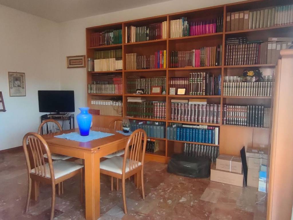 appartamento in vendita ad Ascoli Piceno in zona Campo Parignano