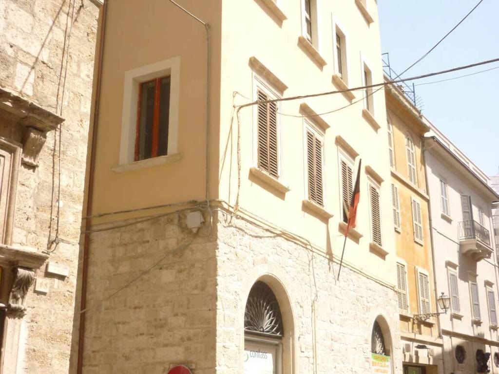 appartamento in vendita ad Ascoli Piceno