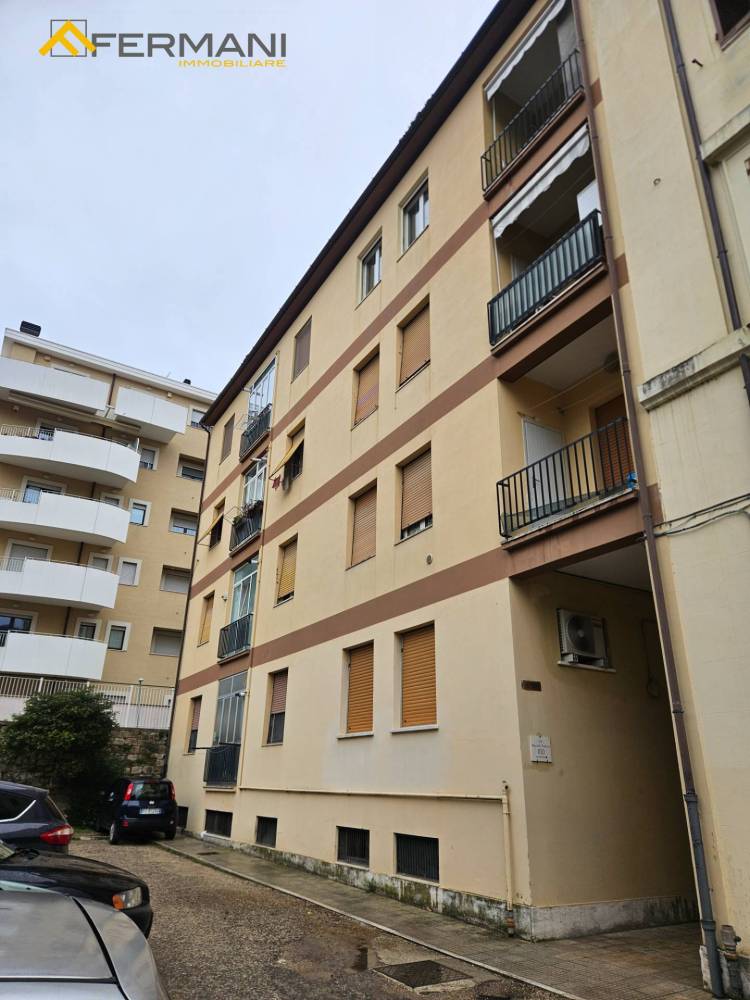 appartamento in vendita ad Ascoli Piceno in zona Campo Parignano