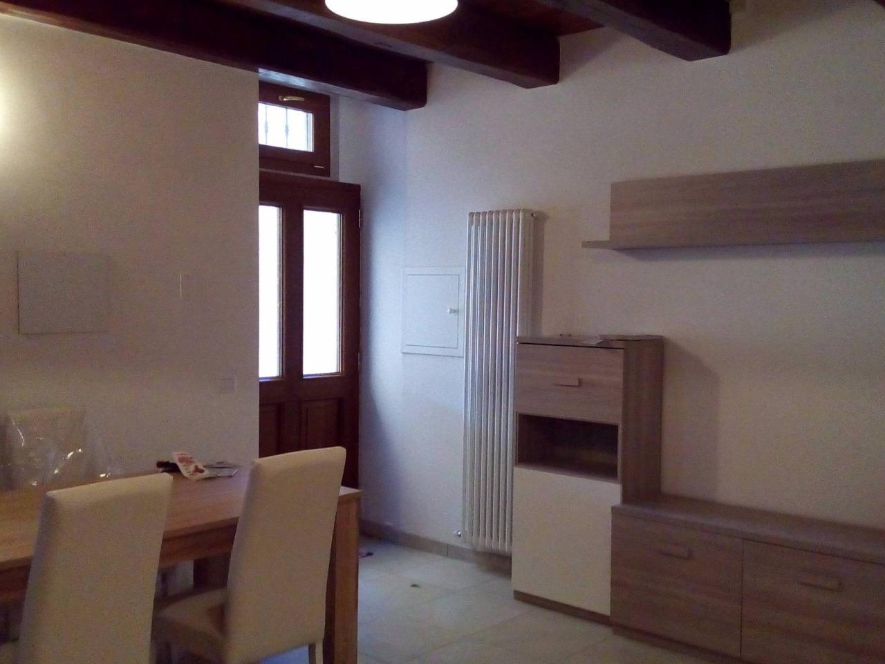 casa indipendente in vendita ad Ascoli Piceno in zona Centro Storico