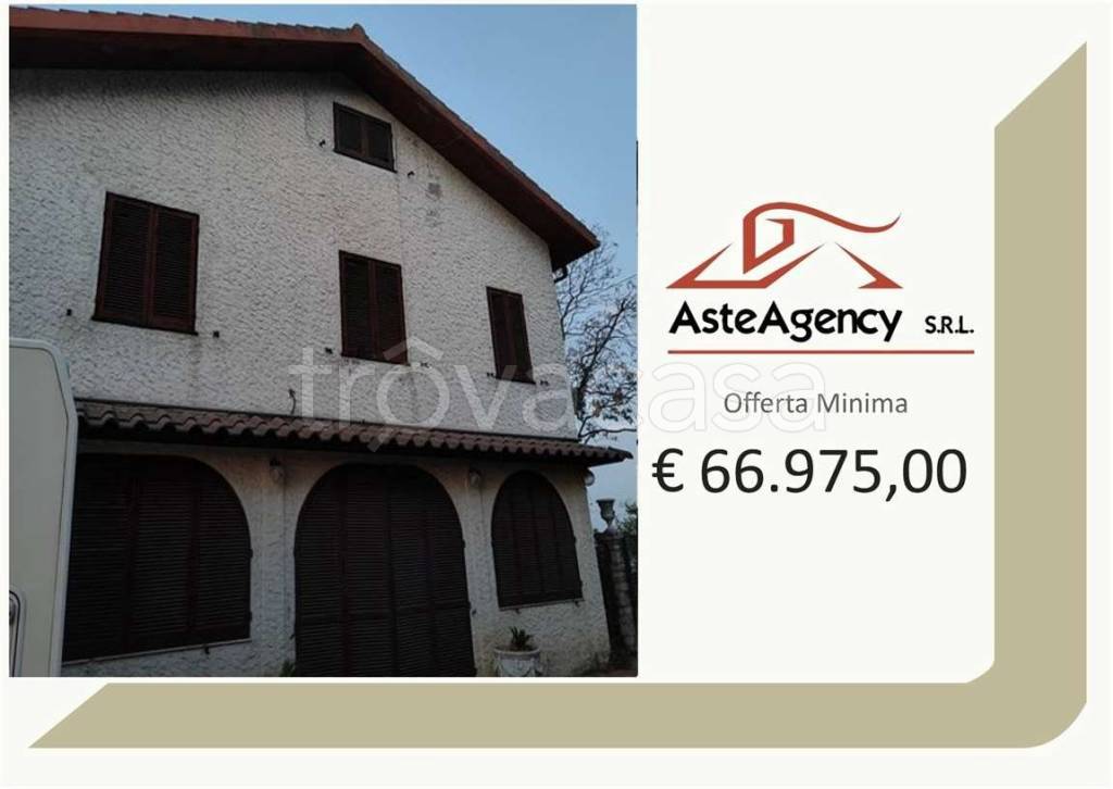 casa indipendente in vendita ad Ascoli Piceno in zona Monticelli