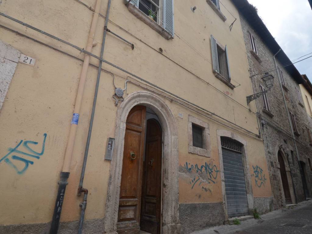 appartamento in vendita ad Ascoli Piceno in zona Centro Storico