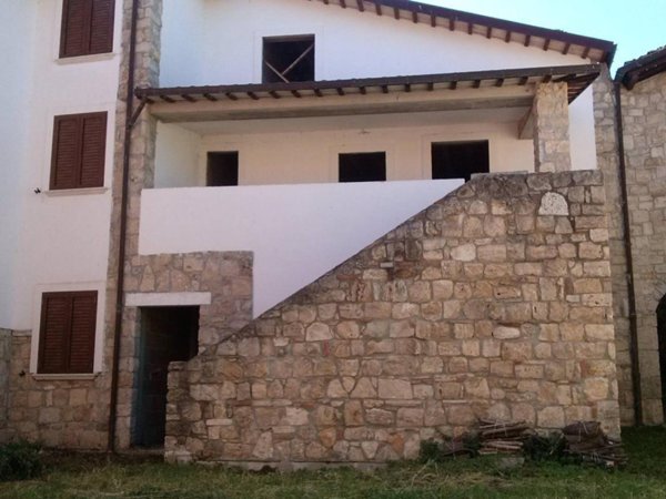casa indipendente in vendita ad Ascoli Piceno
