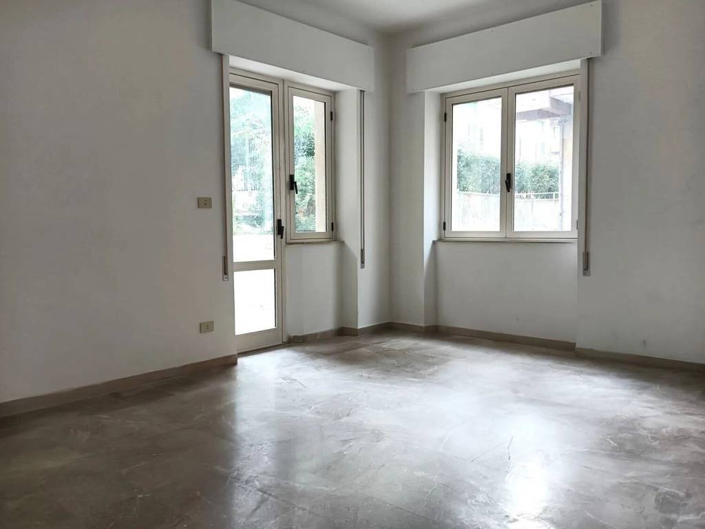 appartamento in vendita ad Ascoli Piceno