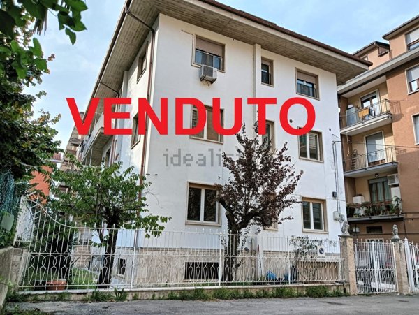 appartamento in vendita ad Ascoli Piceno