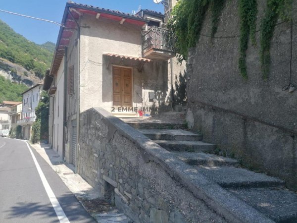 intera palazzina in vendita ad Ascoli Piceno