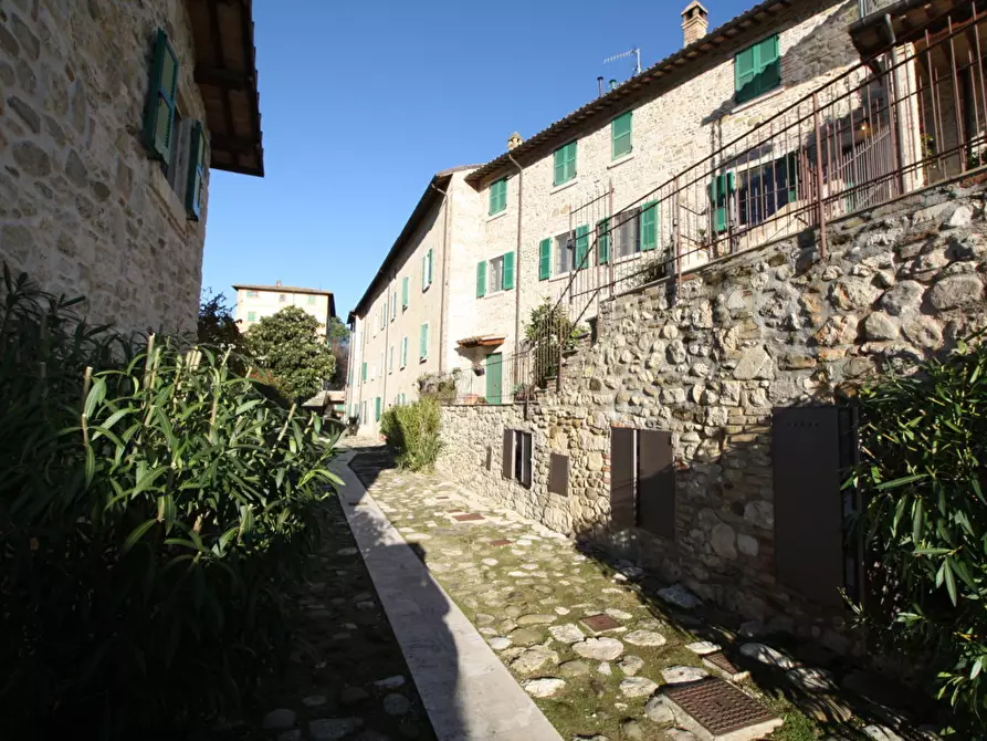 appartamento in vendita ad Ascoli Piceno in zona Croce di Tolignano