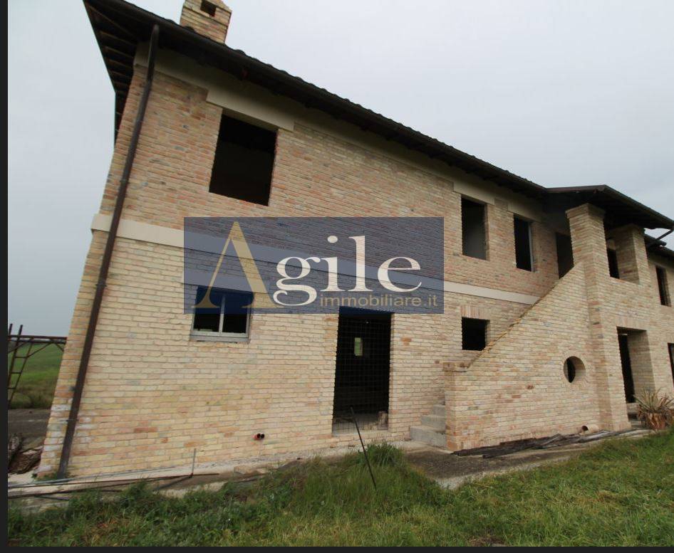 casa indipendente in vendita ad Ascoli Piceno in zona Poggio di Bretta