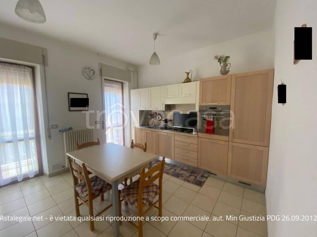 appartamento in vendita ad Ascoli Piceno