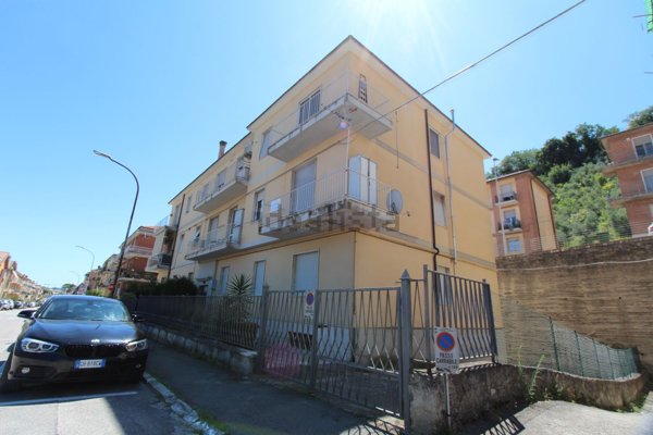 appartamento in vendita ad Ascoli Piceno in zona Porta Romana