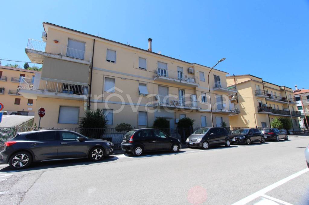 appartamento in vendita ad Ascoli Piceno in zona Centro Storico