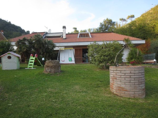 casa indipendente in vendita ad Ascoli Piceno