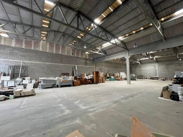 locale commerciale in vendita ad Ascoli Piceno