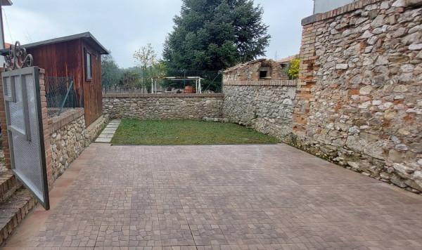 casa indipendente in vendita ad Ascoli Piceno