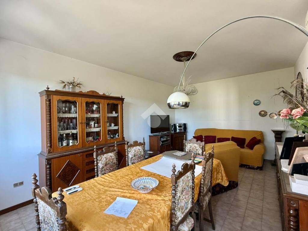 appartamento in vendita ad Ascoli Piceno in zona Monticelli