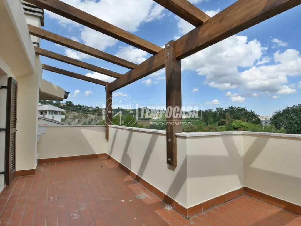 appartamento in vendita ad Ascoli Piceno