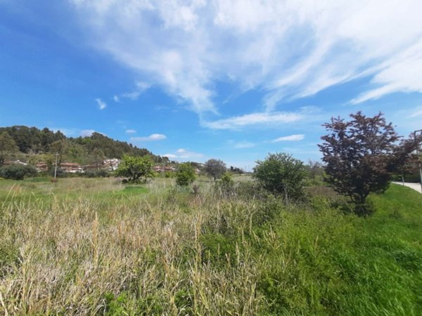terreno agricolo in vendita ad Ascoli Piceno in zona Monticelli