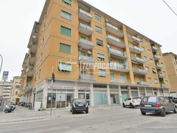 appartamento in vendita ad Ascoli Piceno in zona Campo Parignano