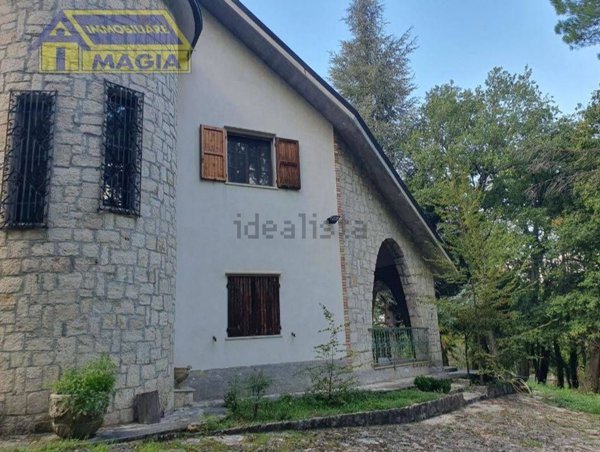 casa indipendente in vendita ad Ascoli Piceno