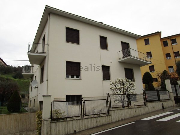 casa indipendente in vendita ad Ascoli Piceno