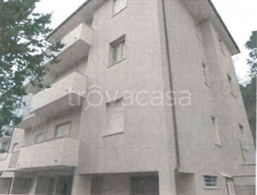 appartamento in vendita ad Ascoli Piceno