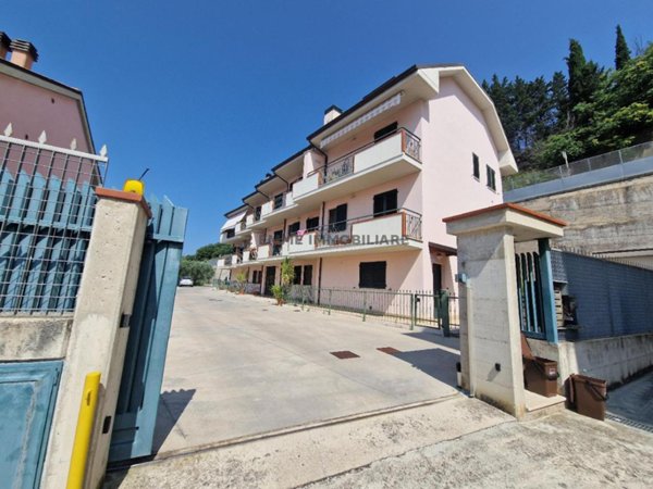 appartamento in vendita ad Ascoli Piceno in zona Centro Storico