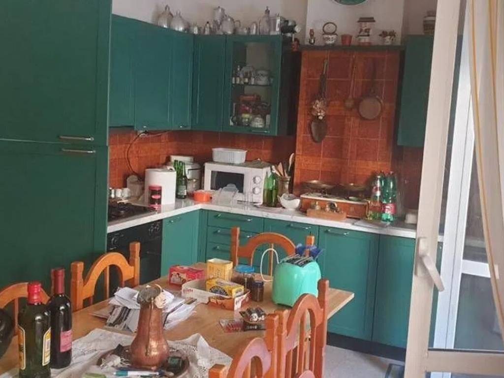 appartamento in vendita ad Ascoli Piceno in zona Borgo Solestà