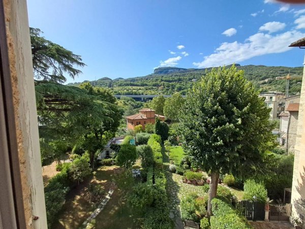 appartamento in vendita ad Ascoli Piceno in zona Piazzarola