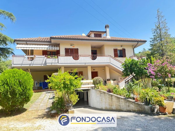 casa indipendente in vendita ad Ascoli Piceno