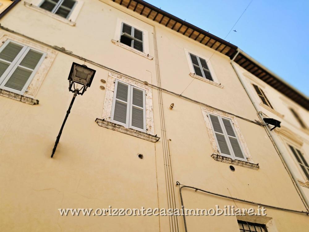 appartamento in vendita ad Ascoli Piceno in zona Centro Storico