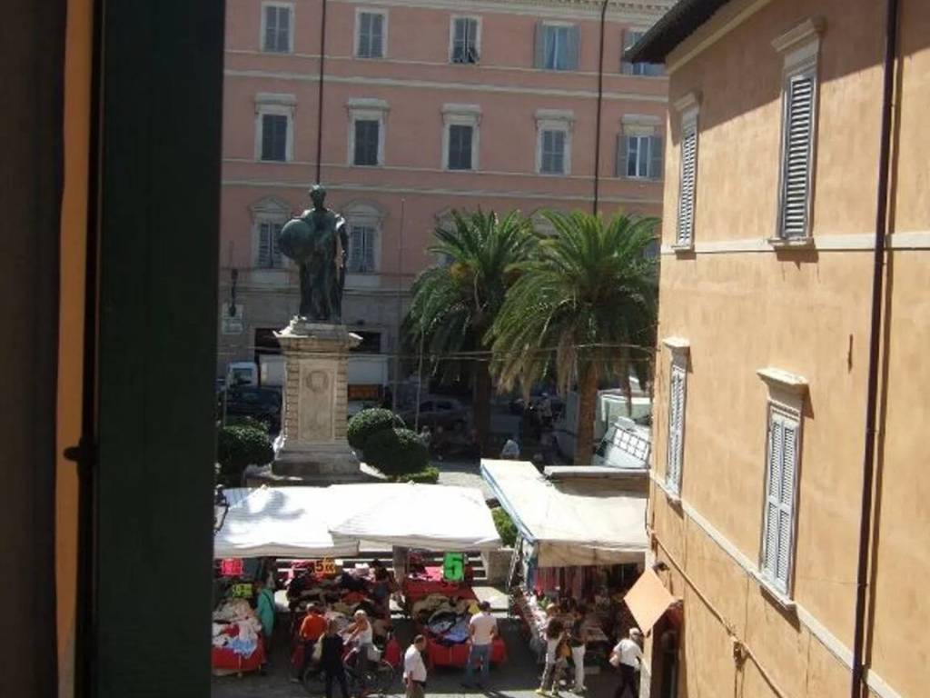 appartamento in vendita ad Ascoli Piceno in zona Centro Storico