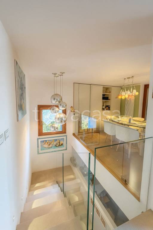 casa indipendente in vendita ad Ascoli Piceno in zona Centro Storico