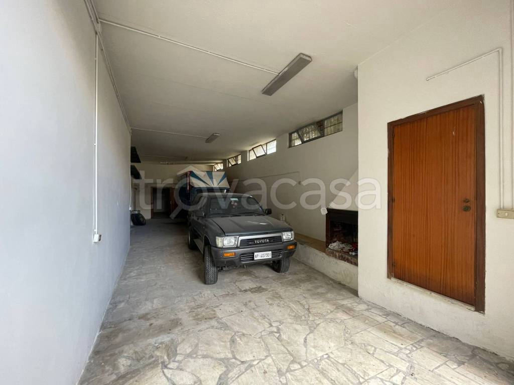 appartamento in vendita ad Ascoli Piceno in zona Brecciarolo