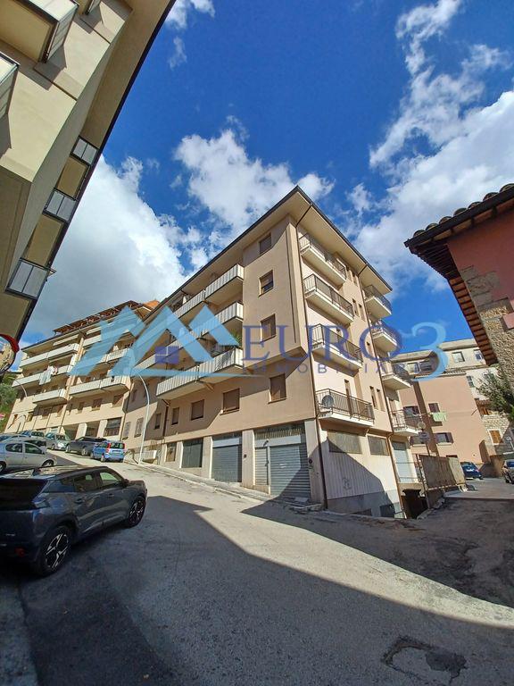 appartamento in vendita ad Ascoli Piceno in zona Centro Storico