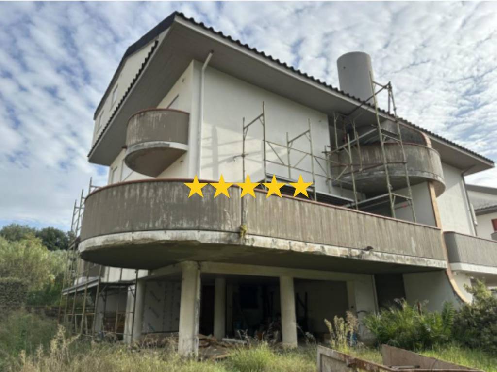 appartamento in vendita ad Ascoli Piceno in zona Monticelli