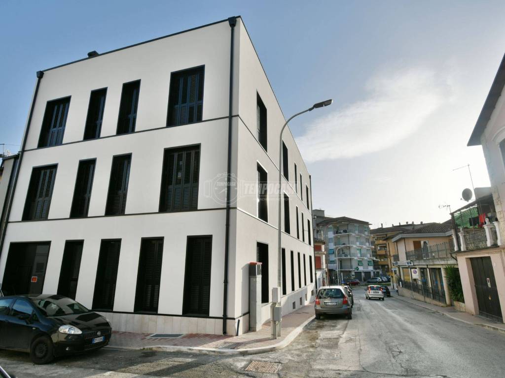 appartamento in vendita ad Ascoli Piceno